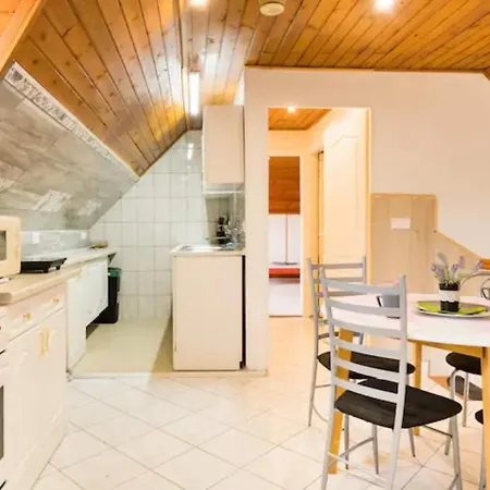 Aparthotel Azure House Keszthely